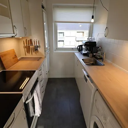 Cosy Near City, Beach, Metro & Airport Appartement Kopenhagen