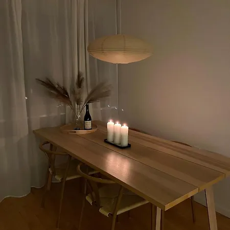 Cosy Near City, Beach, Metro & Airport *